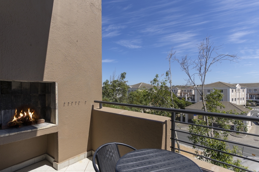 2 Bedroom Property for Sale in Mall Interchange Western Cape